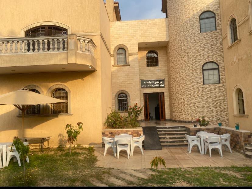 نموذج صفحة هبوط جاهزة لخدمتك